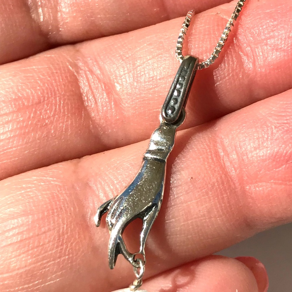 Coin Pearl Sterling Silver Necklace - Picture 4 of 5